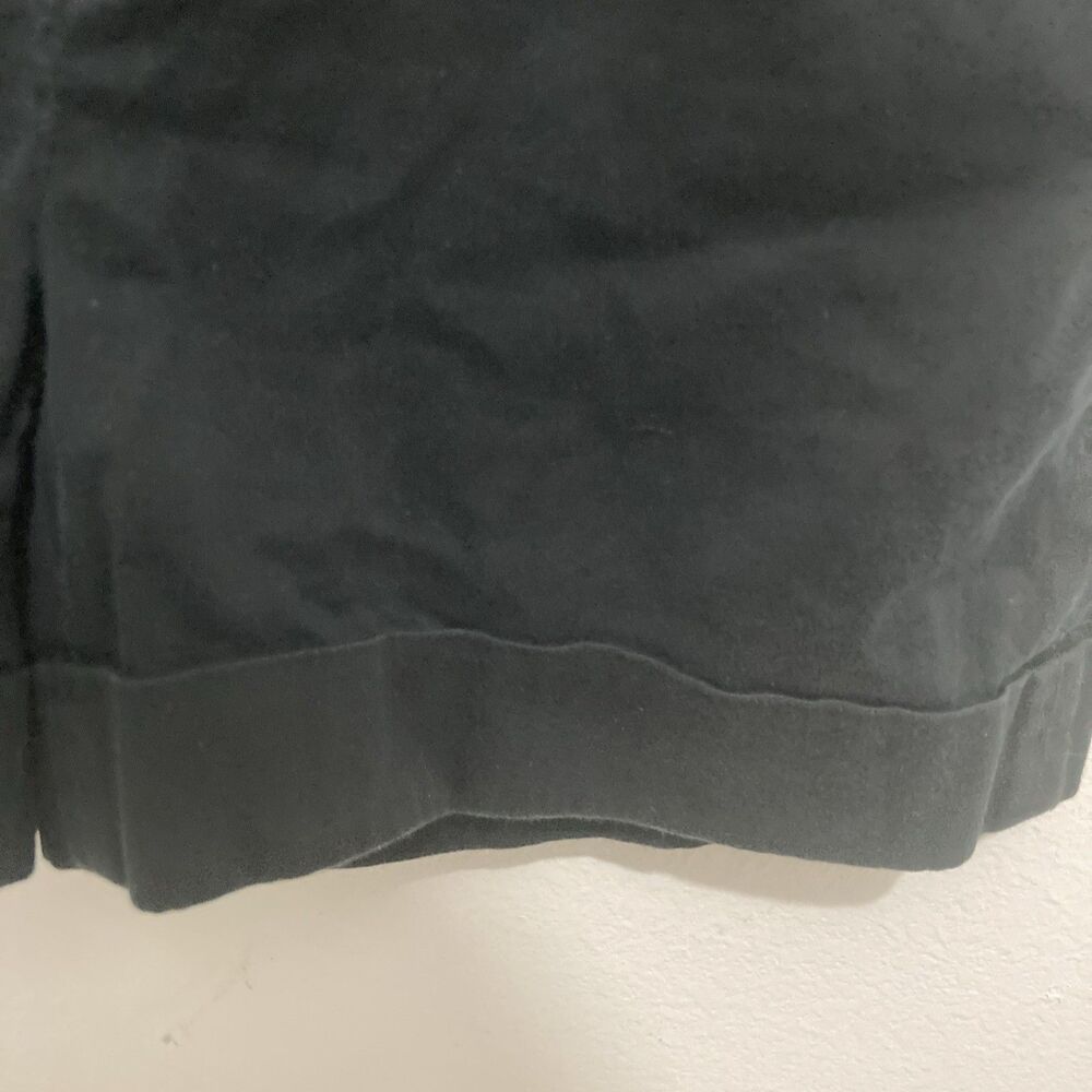 WHITE HOUSE BLACK MARKET black flat front mid rise shorts 6 - Picture 4 of 7